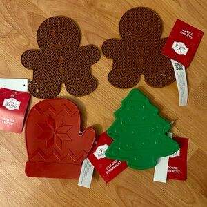 Holiday Time Christmas Silicon Trivets & Spoon Rests